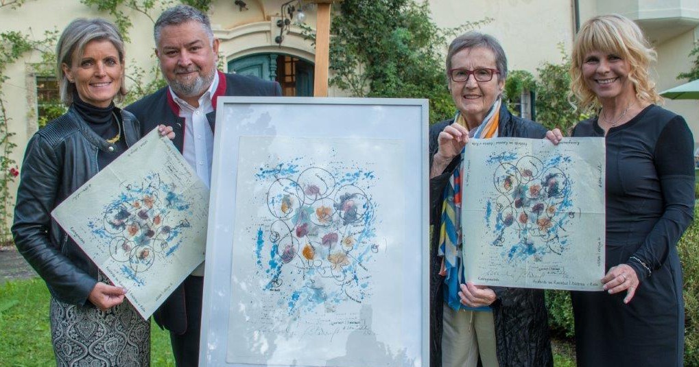 Pr&auml;sentation der &bdquo;Rosenserviette 2021&ldquo;